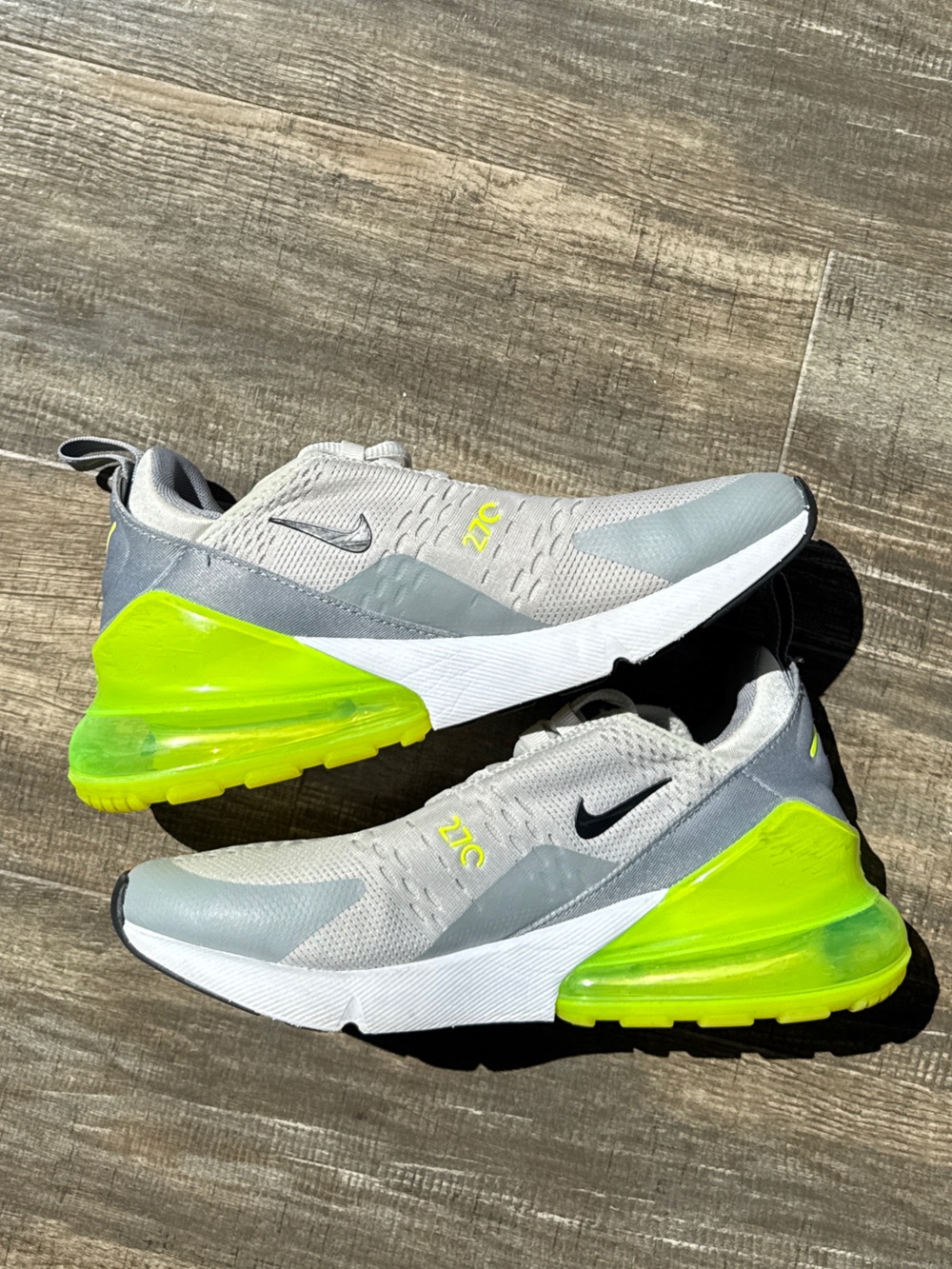 AIR MAX 270 LIGHT BONE VOLT white gray 8.5 women’s - Picture 2 of 6
